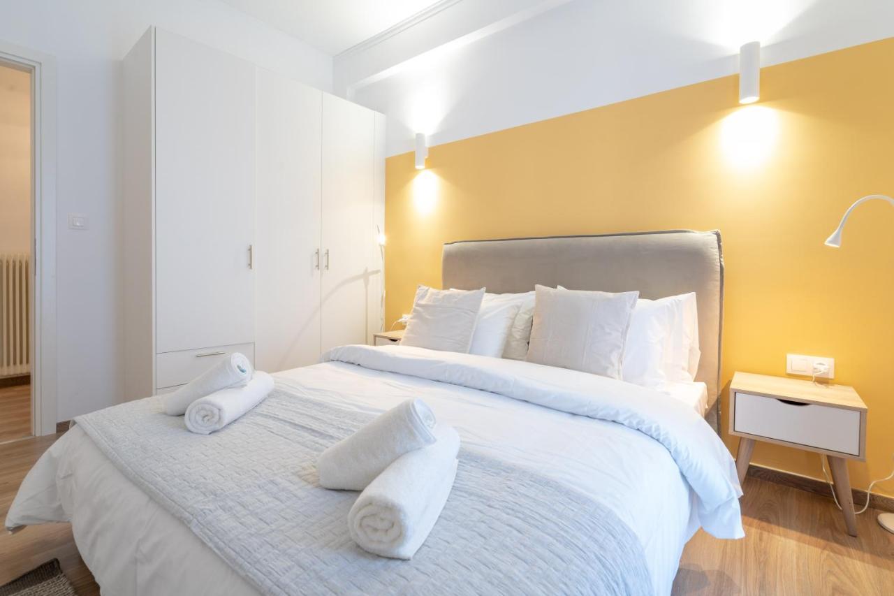 Urban Boho Apartment In Koukaki Atenas Exterior foto